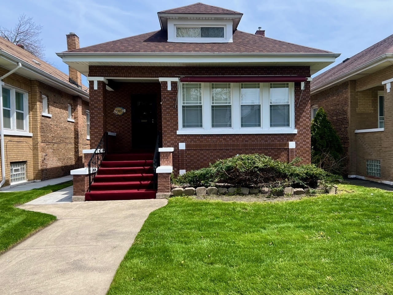 Property Photo:  7305 S Indiana Avenue  IL 60619 