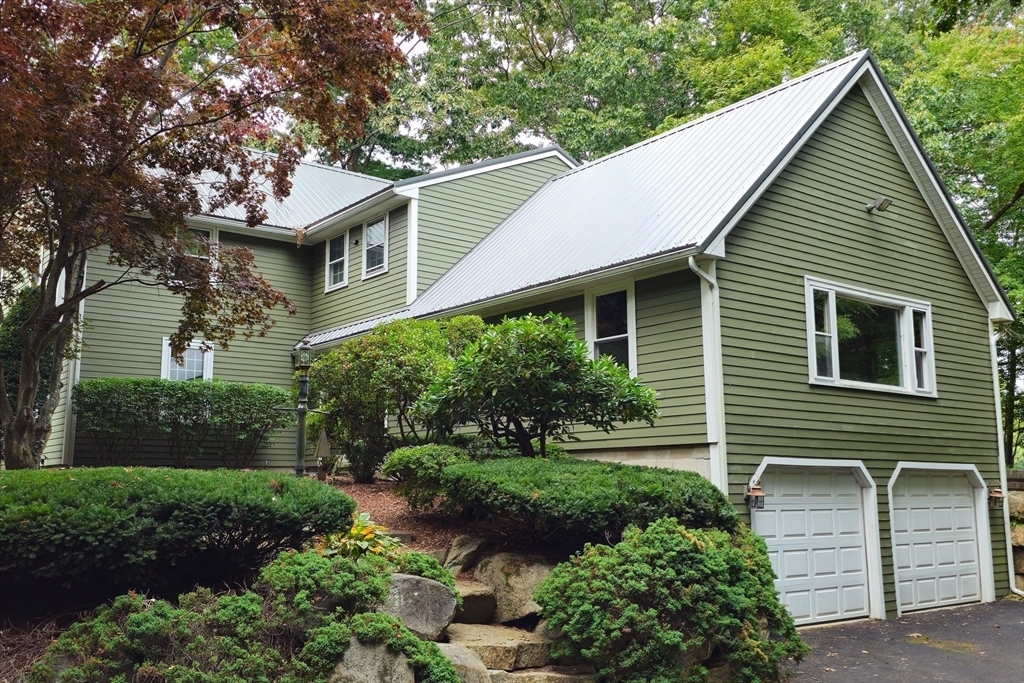 Property Photo:  21 Overlook Drive  MA 01876 