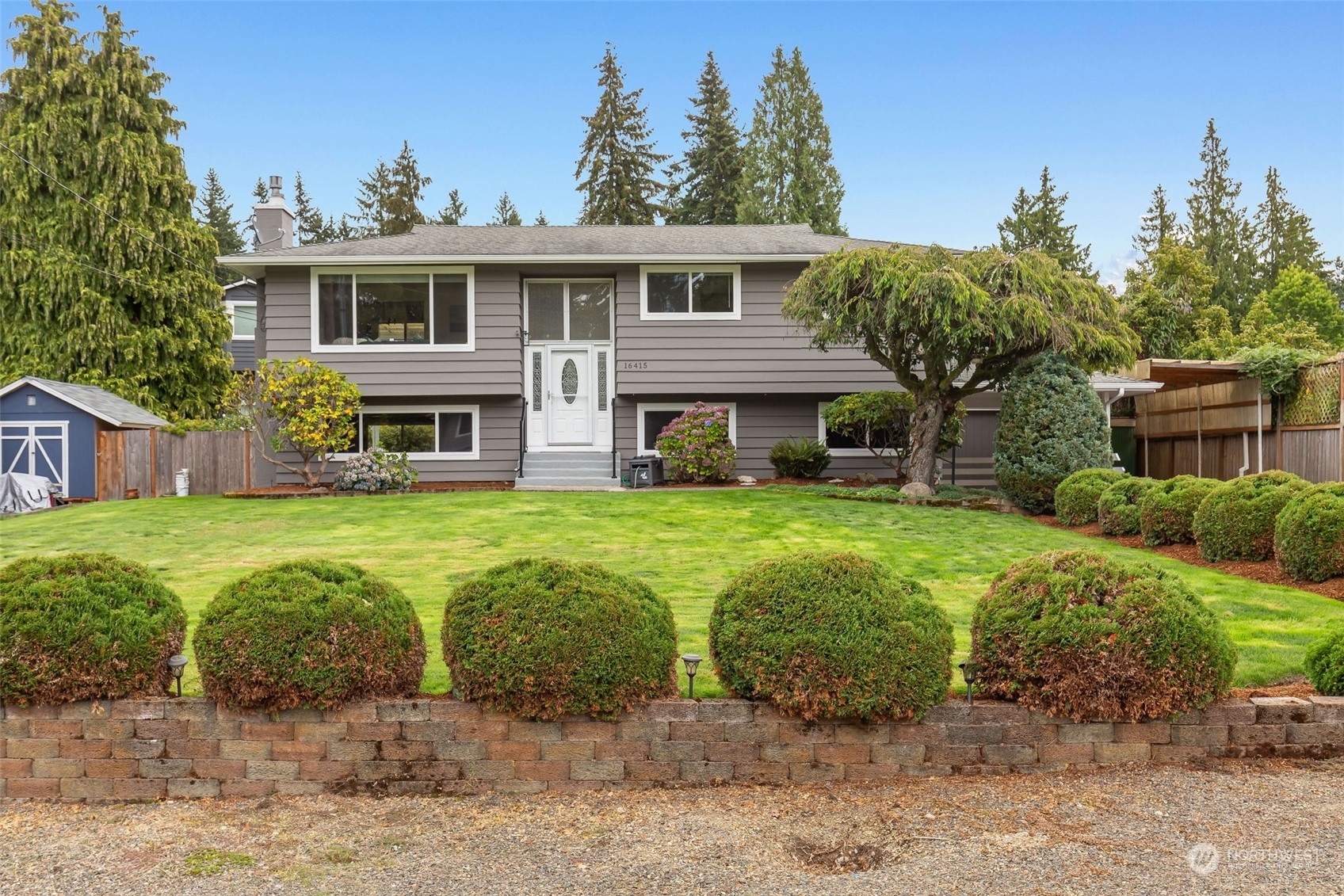 Property Photo:  16415 64th Avenue W  WA 98037 