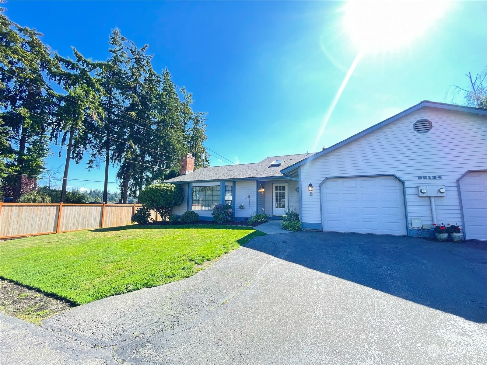 Property Photo:  22124 W 76th Avenue B  WA 98026 