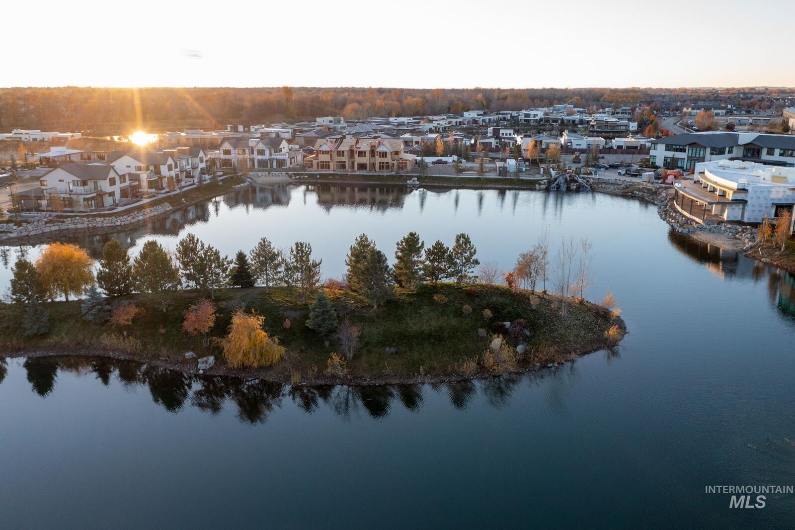 Property Photo: 1208 S S Sunset Cove Ln ID 83616-6845