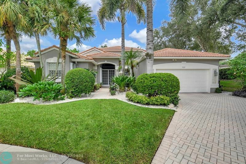 Property Photo:  7527 Monticello Way  FL 33437 