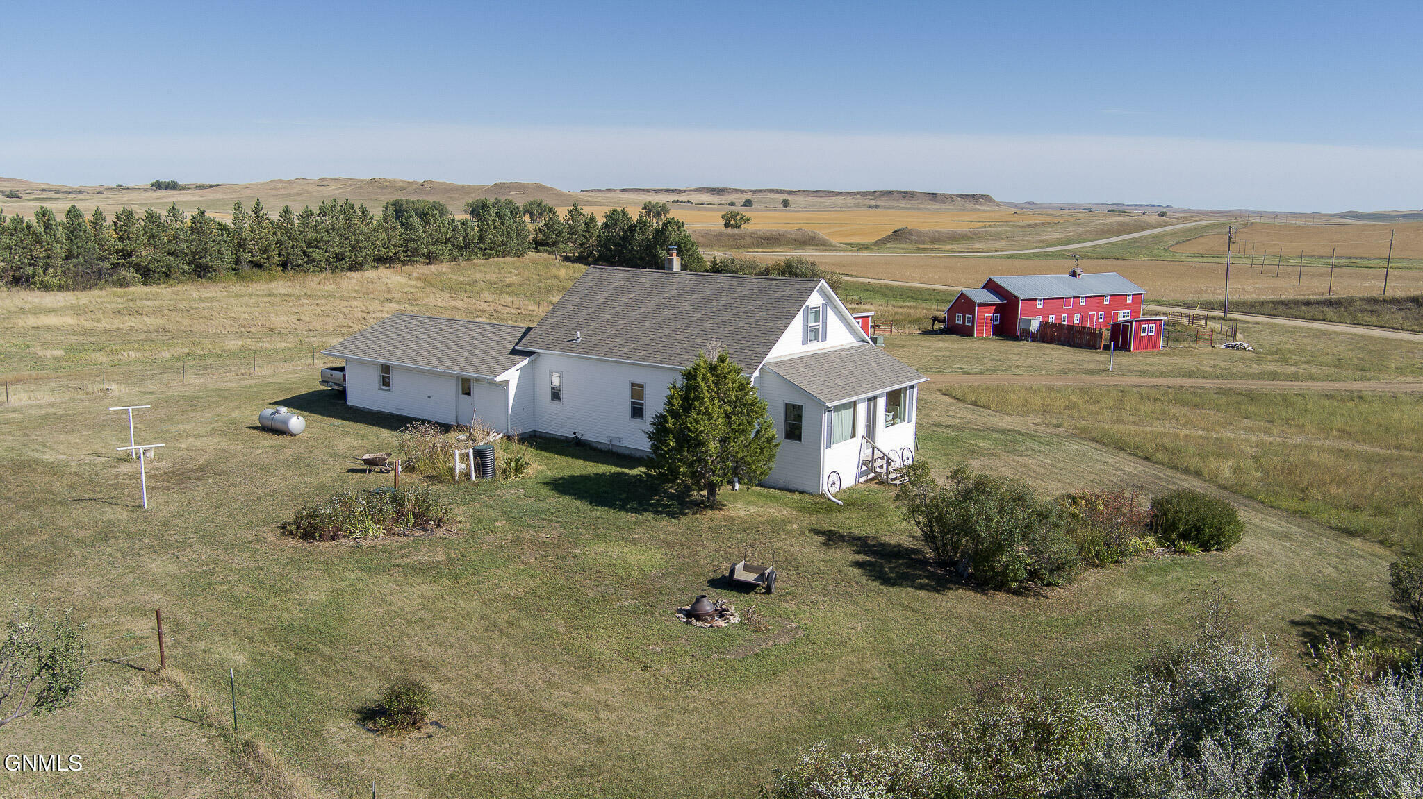 Property Photo:  6890 51st Avenue SW  ND 58529 