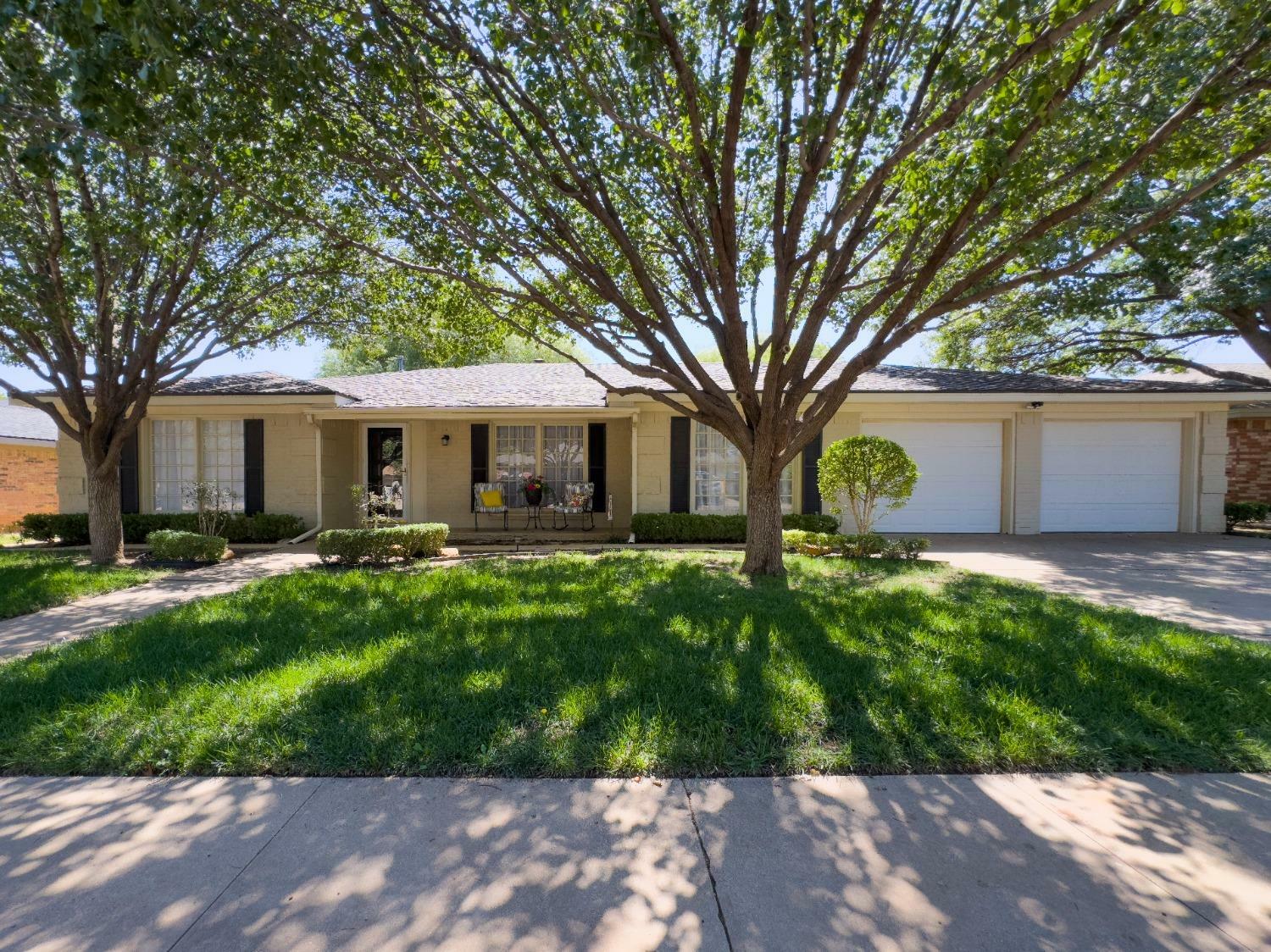 Property Photo:  5523 76th Street  TX 79424 