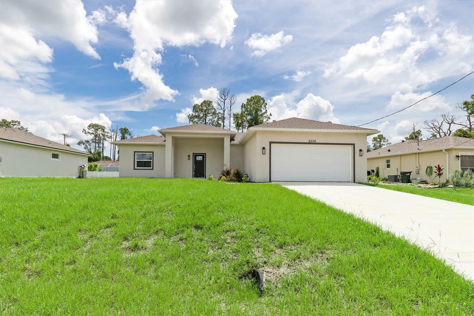 Property Photo:  5534 Fairlane Drive  FL 34288 