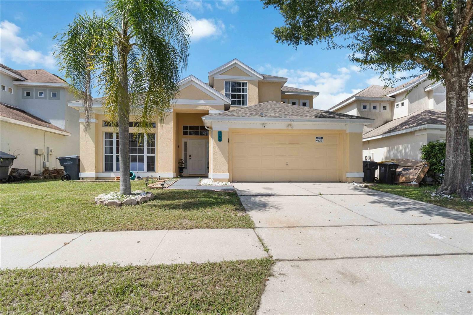 Property Photo:  366 Riggs Circle  FL 33897 