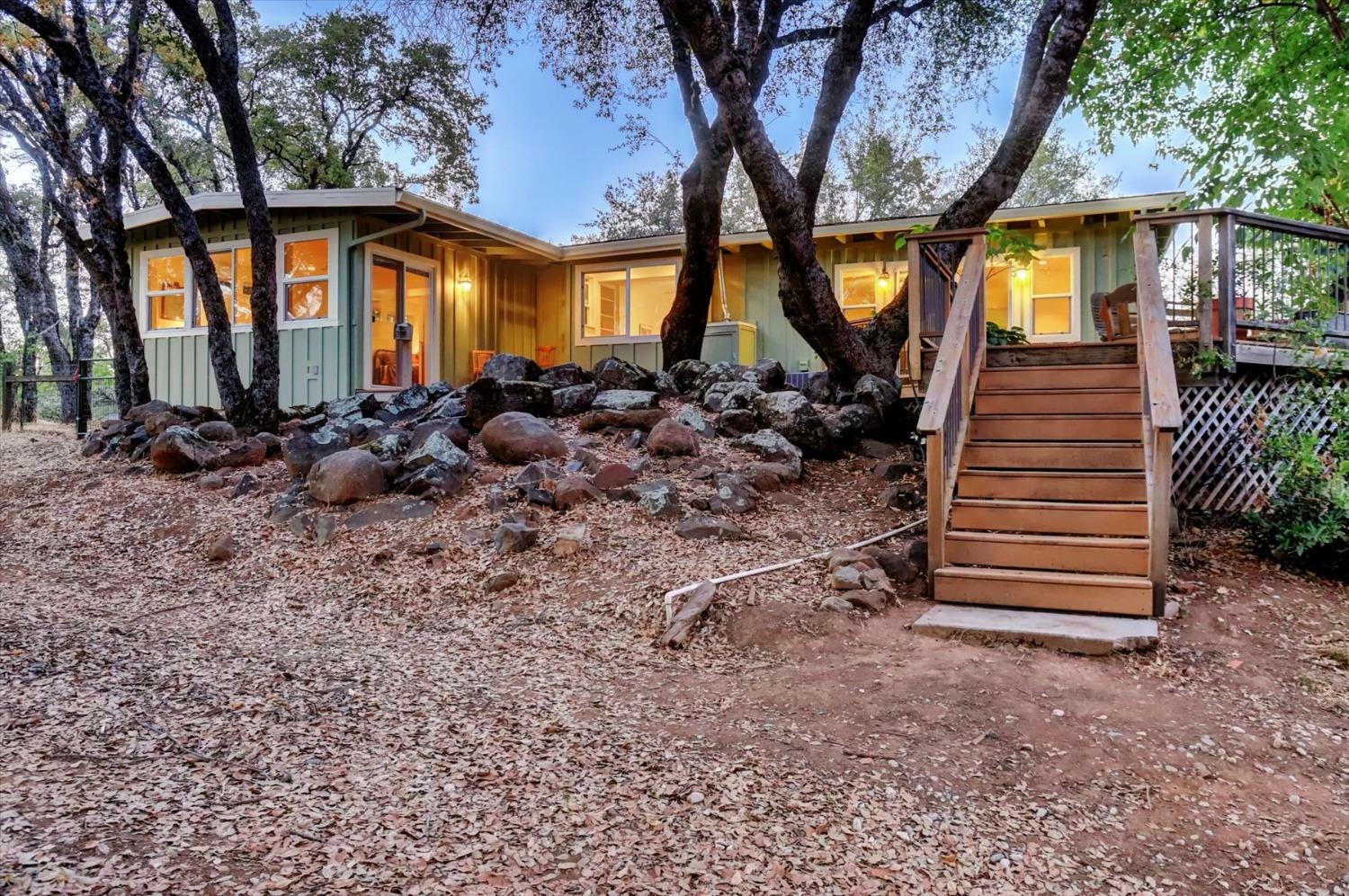 Property Photo:  11709 Rough And Ready Road  CA 95975 