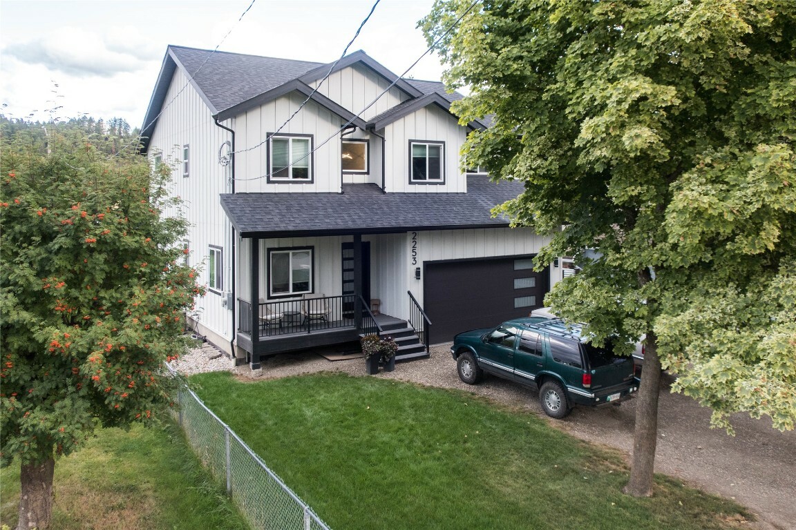 Property Photo:  2253 Shuswap Avenue  BC V0E 2G0 