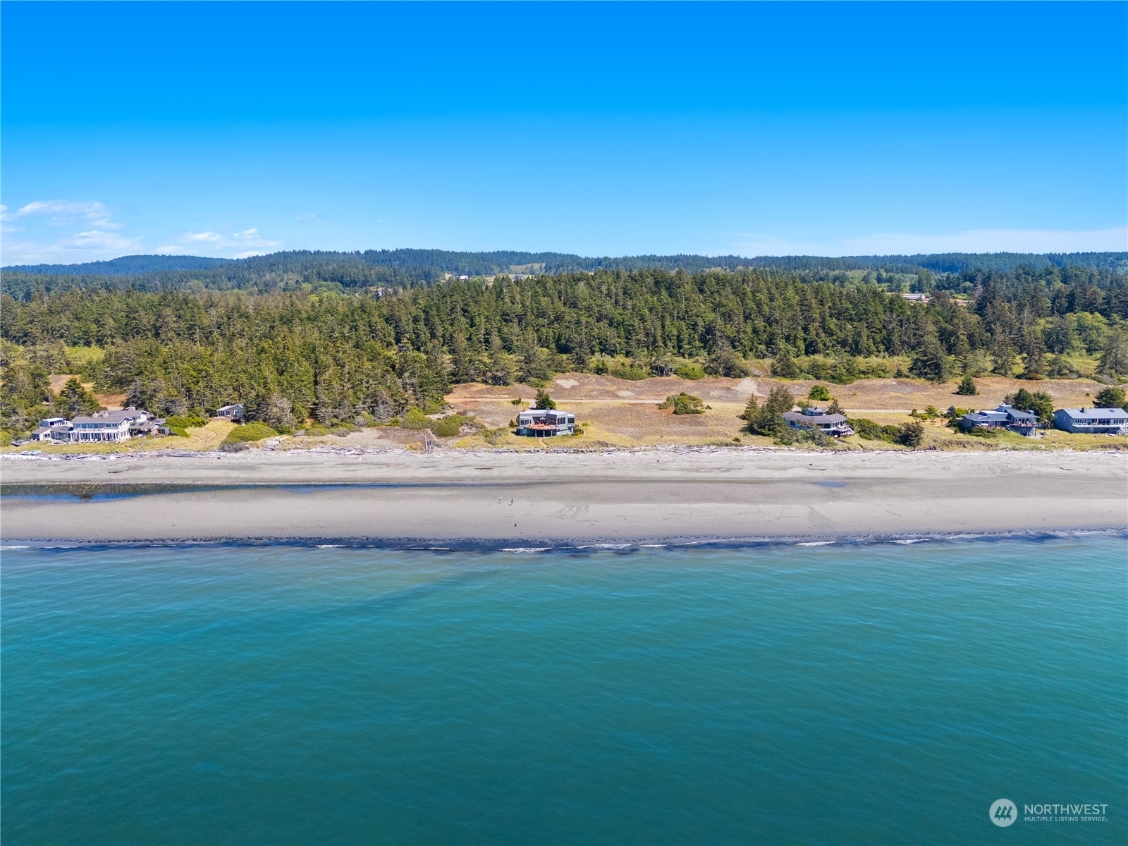 Property Photo:  4849  Surfcrest Drive  WA 98277 