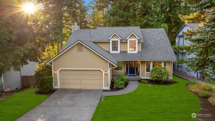 4233  239th Place SE  Sammamish WA 98029 photo