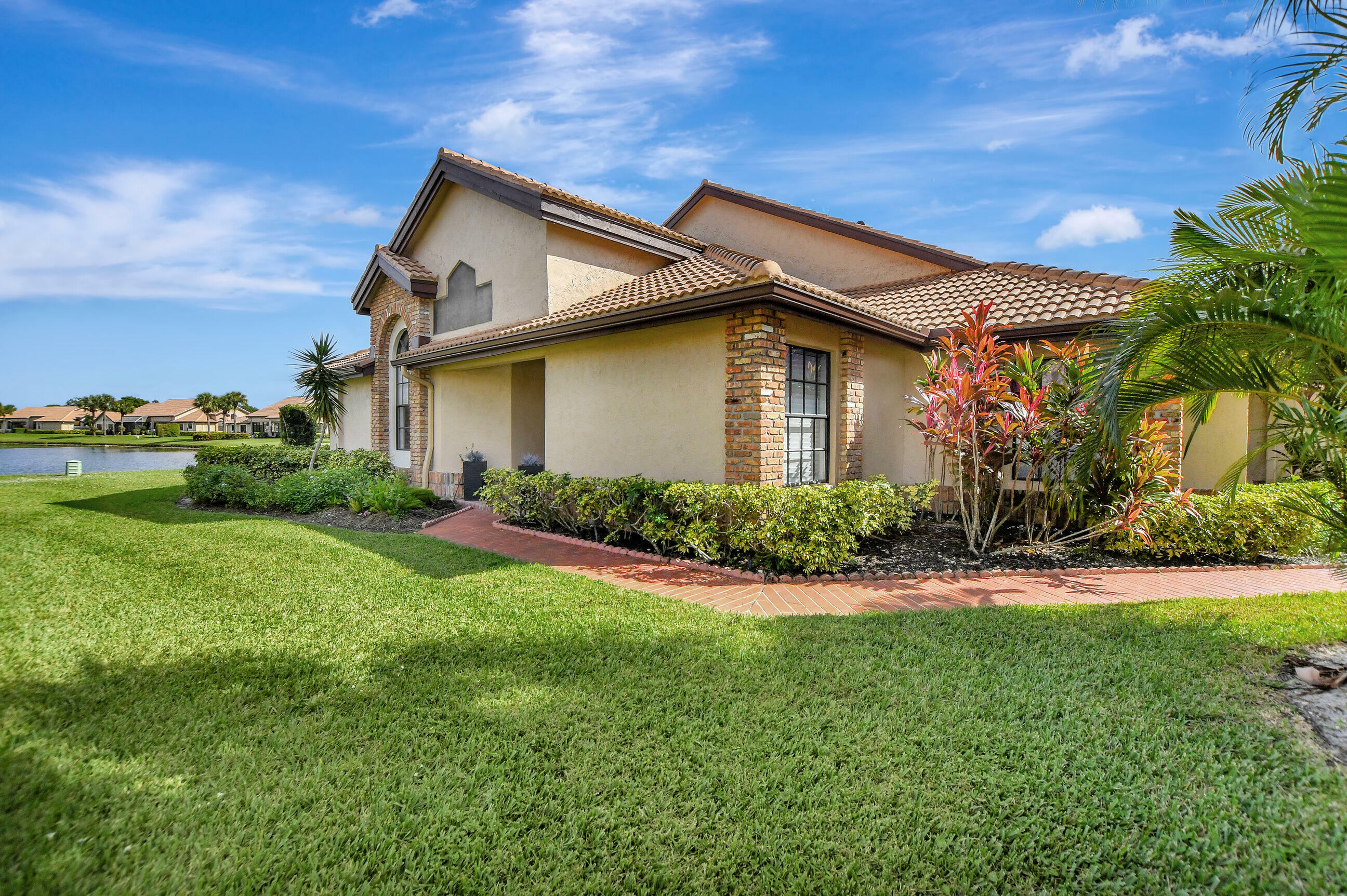 Property Photo:  8170 Cassia Drive Drive  FL 33472 