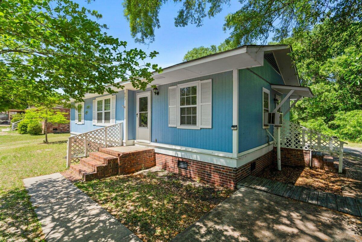 Property Photo:  803 Chaplin Street  SC 29488 