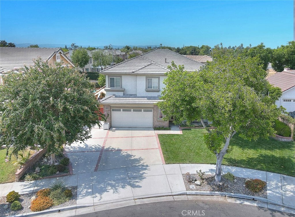 Property Photo:  12924 Jamestown Court  CA 91710 