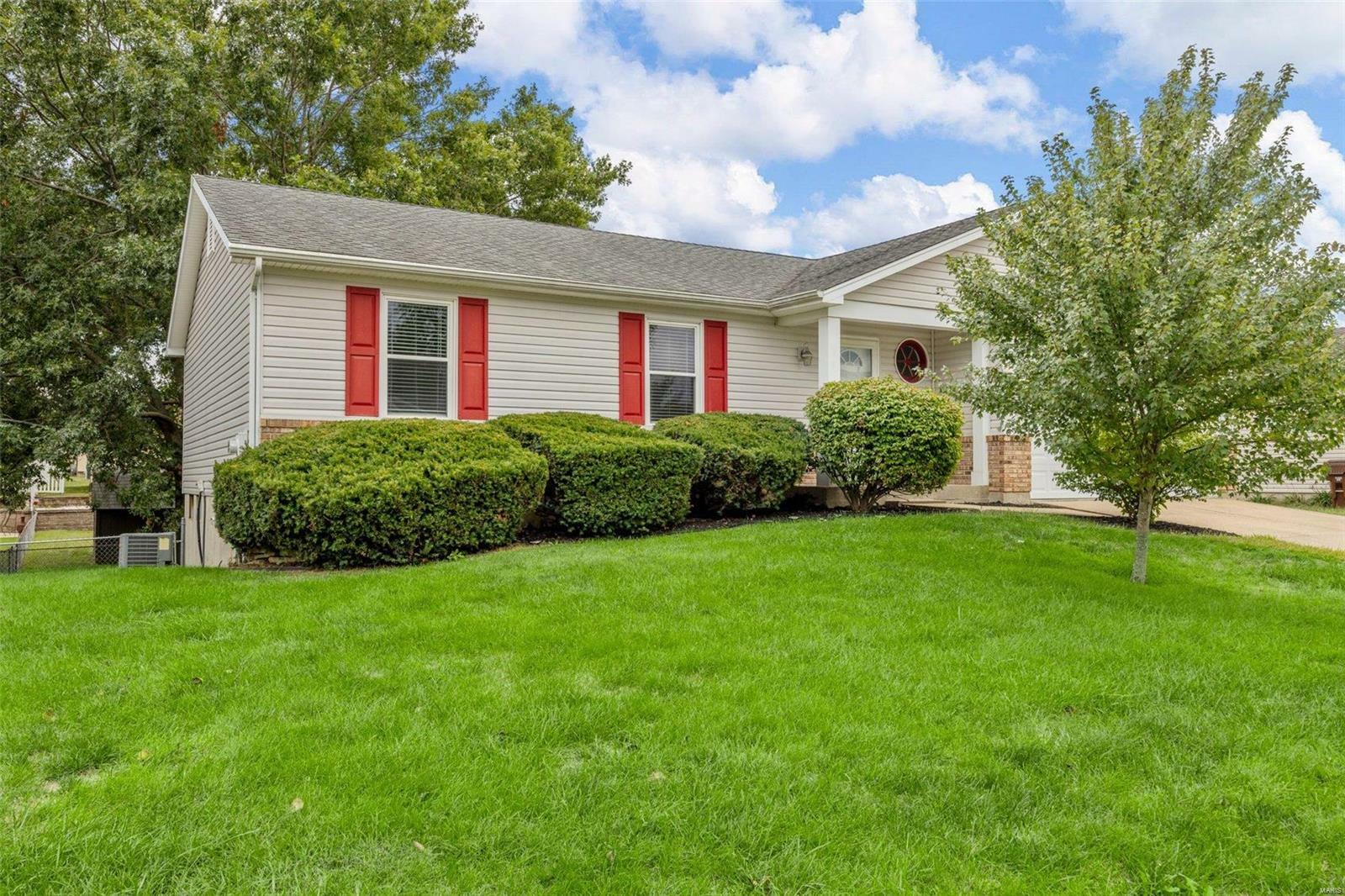 Property Photo:  744 Estes Park Drive  MO 63376 