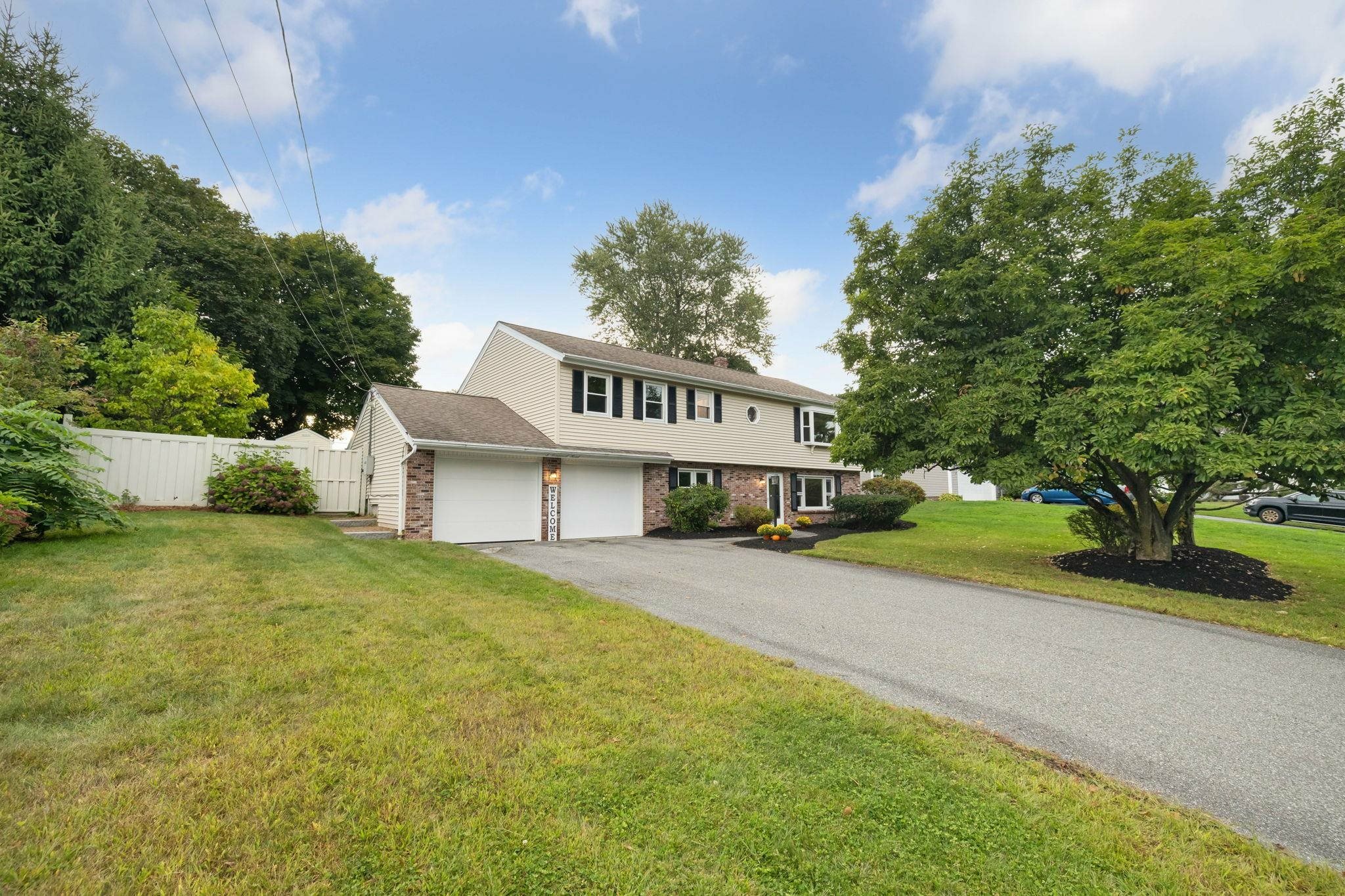 Property Photo:  3 Longwood Road  NH 03079 