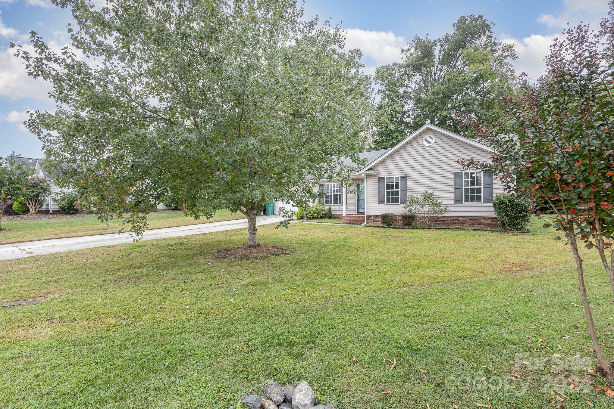 Property Photo:  505 Azure Avenue  NC 28001 