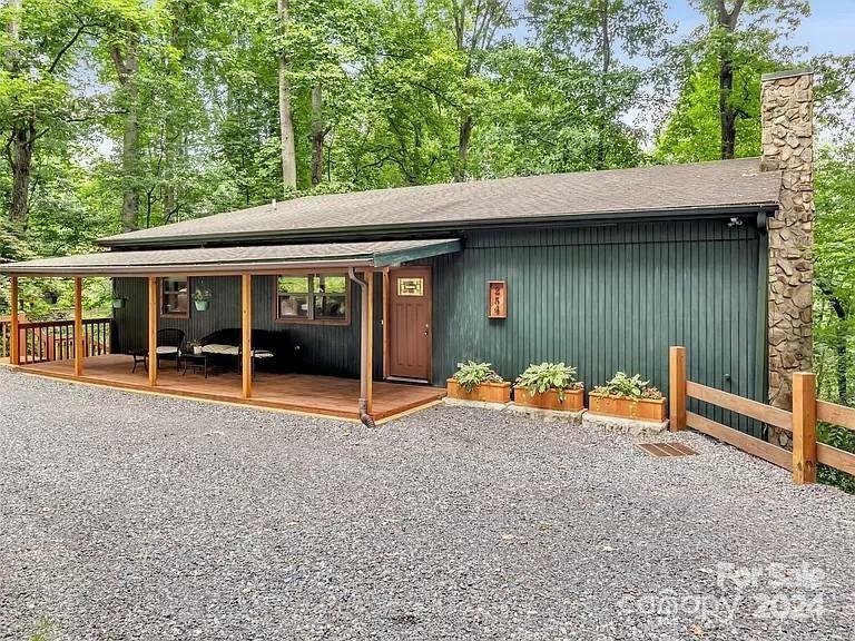 Property Photo:  254 Tillman Road  NC 28745 