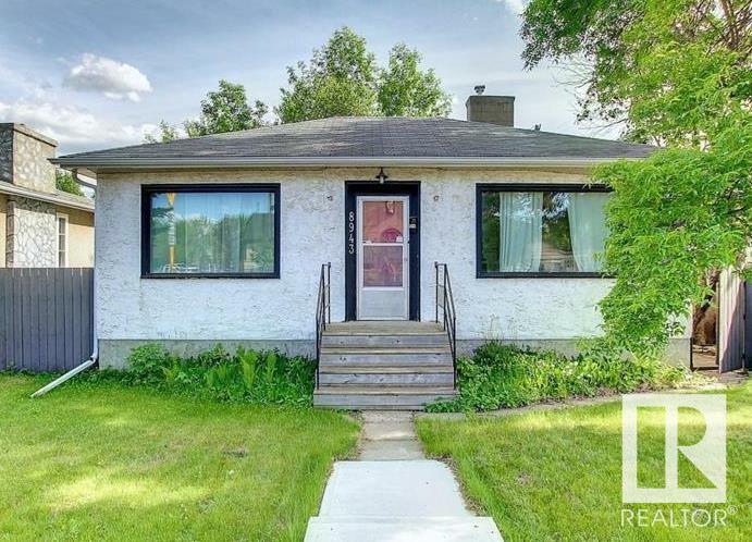 Property Photo:  8943 95 Avenue NW  AB T6C 1Z2 