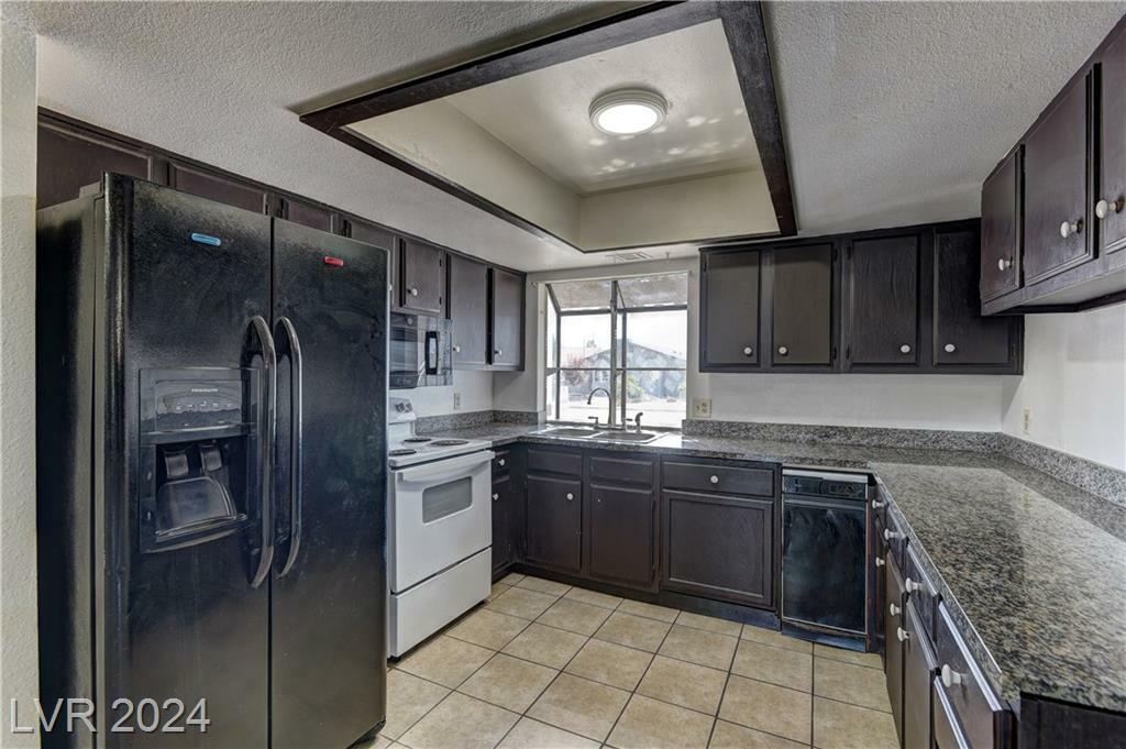 Property Photo:  4842 East Imperial Avenue  NV 89104 