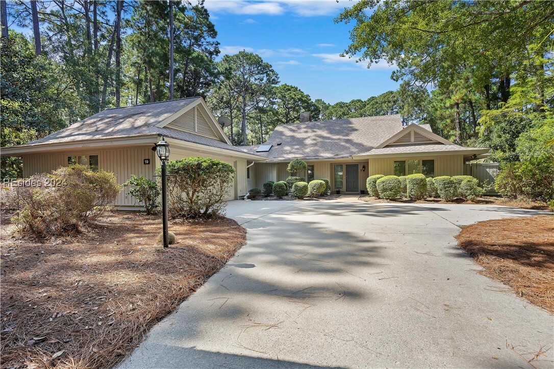 19 Headlands Drive  Hilton Head Island SC 29926 photo