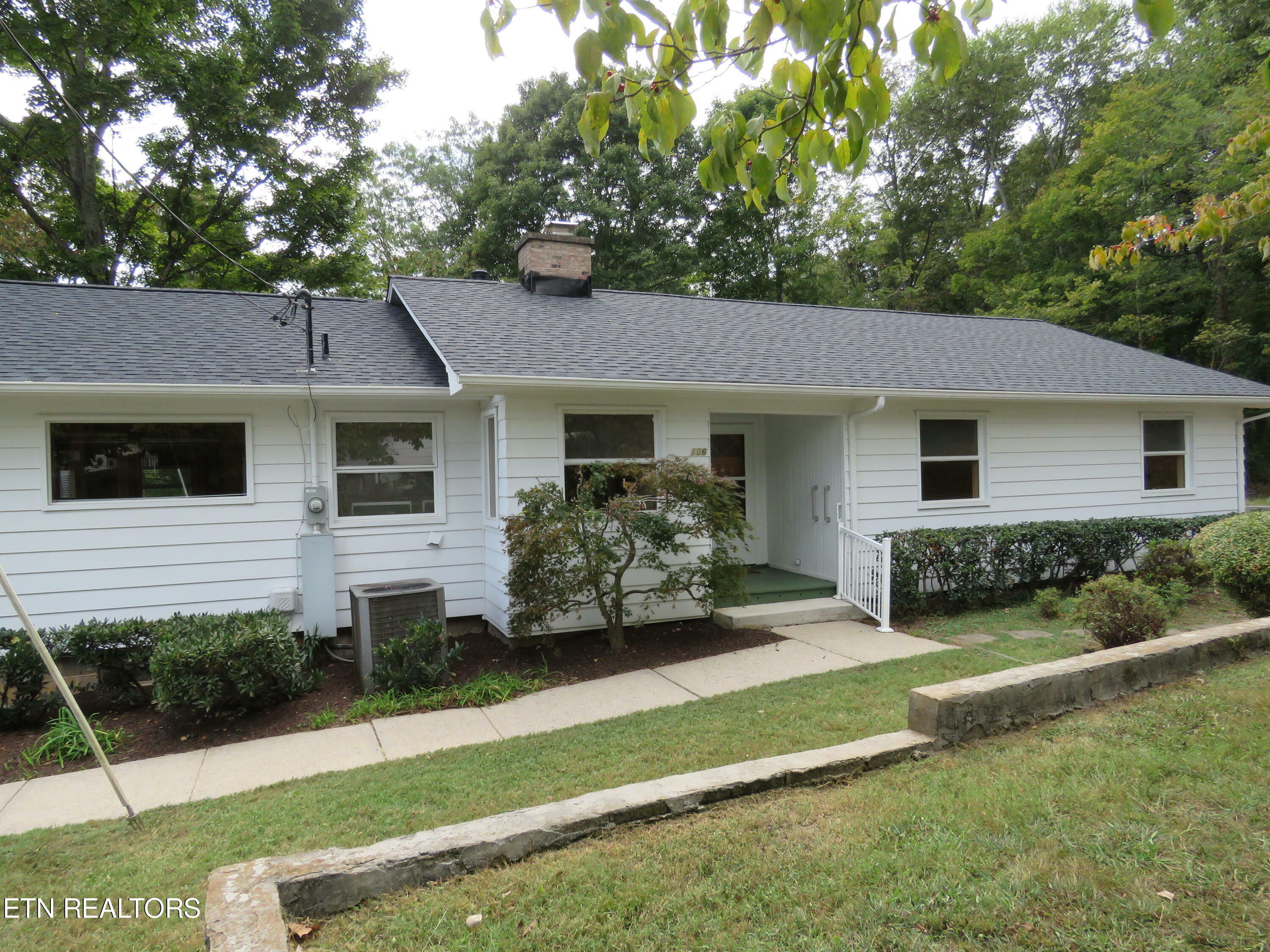 106 Norwood Lane  Oak Ridge TN 37830 photo