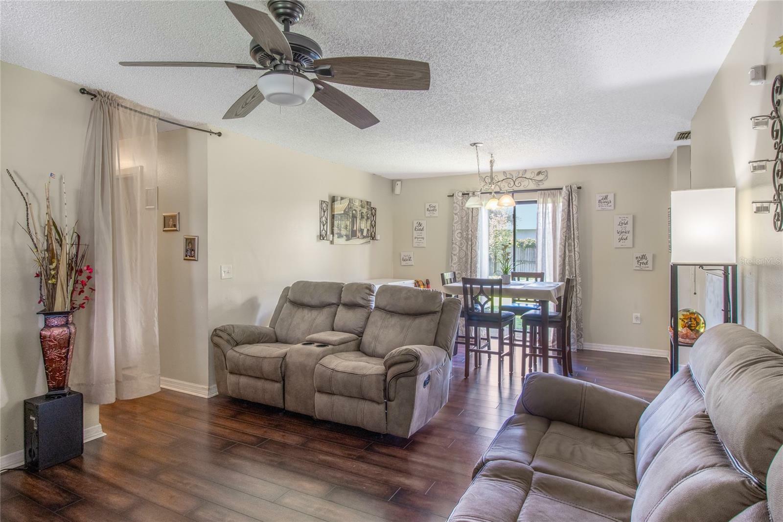 Property Photo:  7968 Apache Lane  FL 33810 