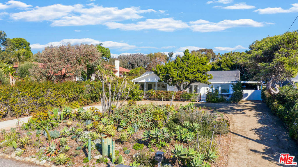 7352 Birdview Avenue  Malibu CA 90265 photo