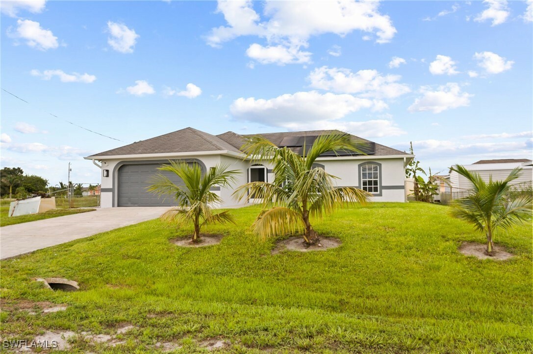 Property Photo:  4108 27th Street SW  FL 33976 