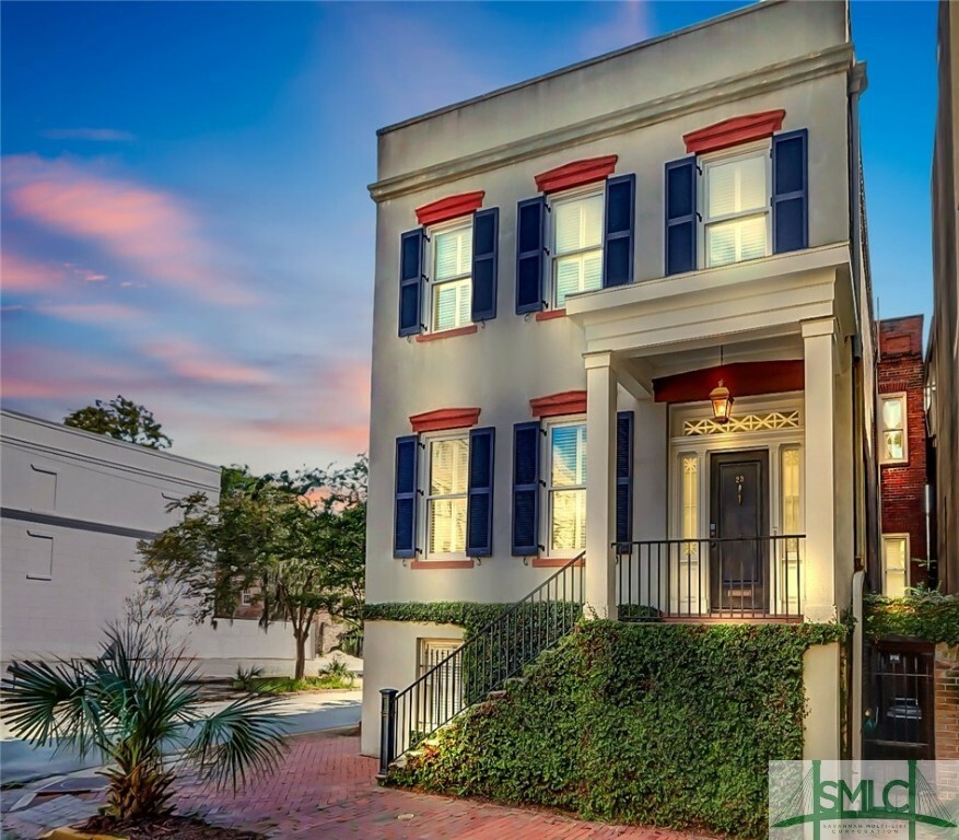 23 E Gordon Street  Savannah GA 31401 photo