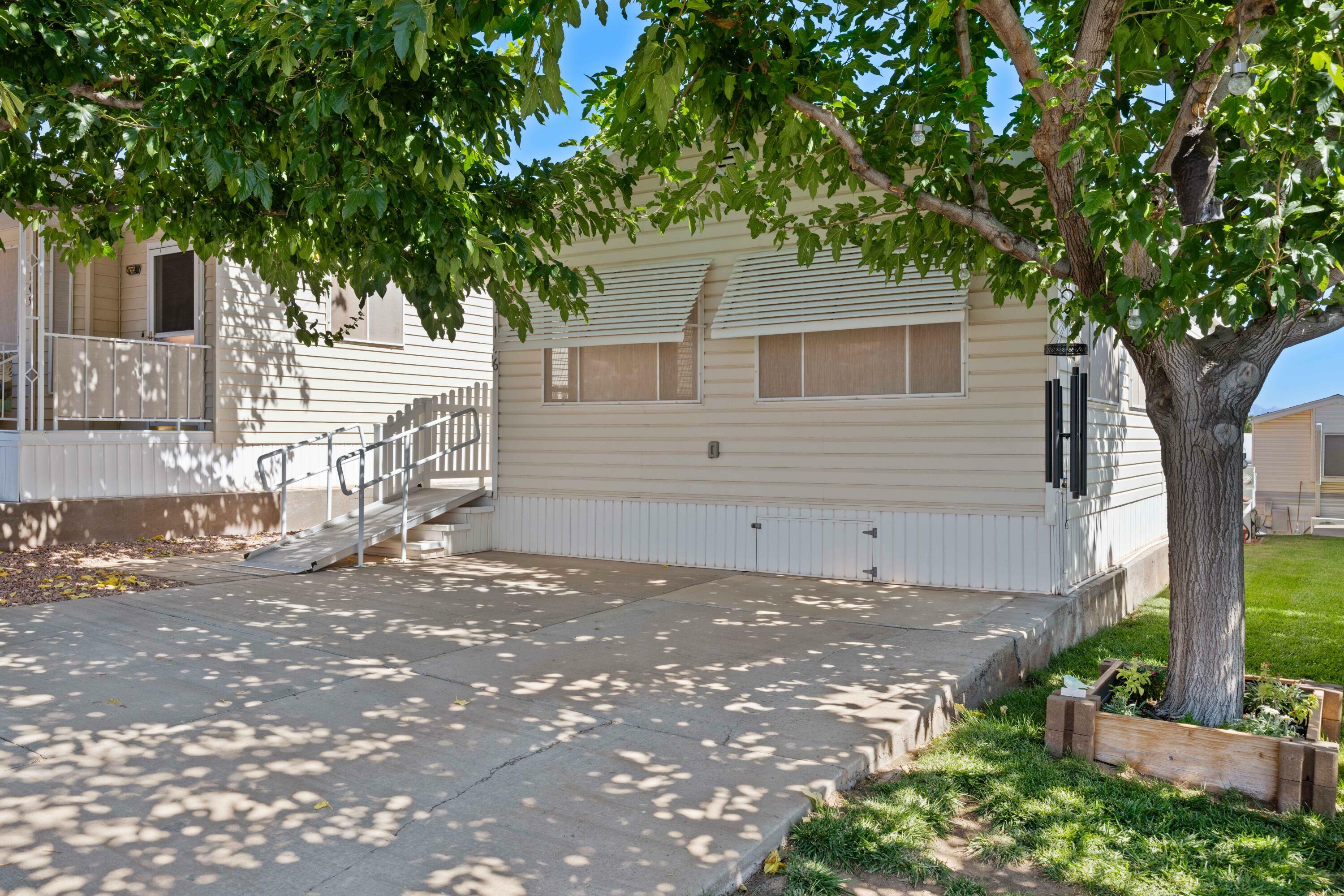 Property Photo:  1150 W Red Hills Parkway #146  UT 84780 