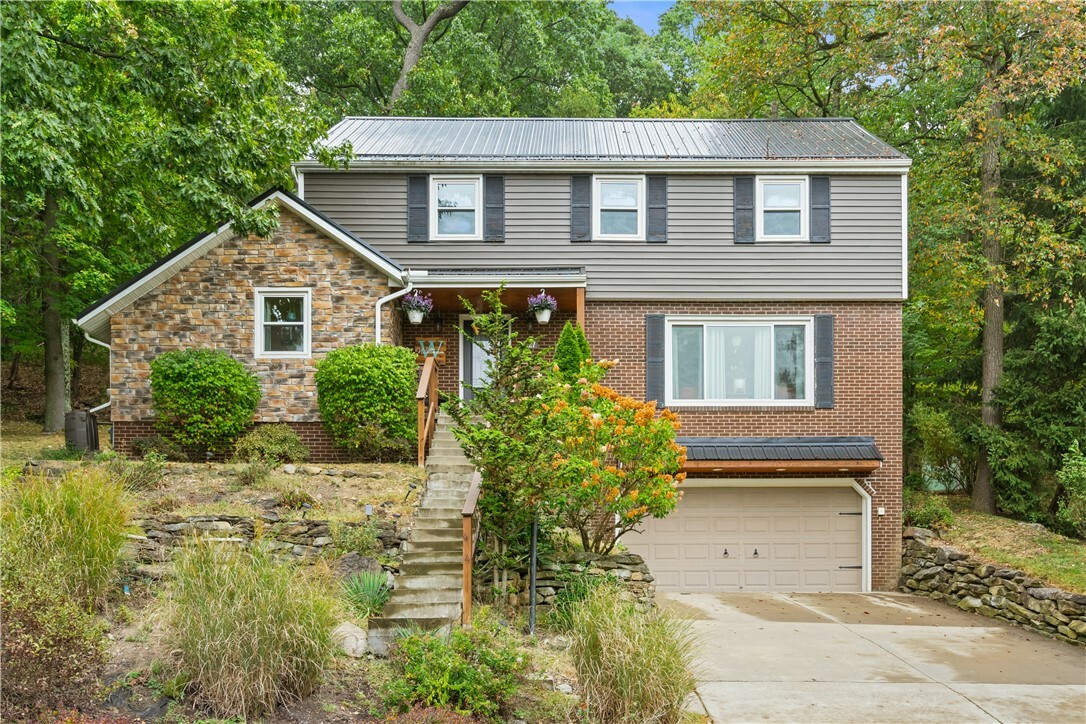 Property Photo:  127 Berwyn Road  PA 15237 