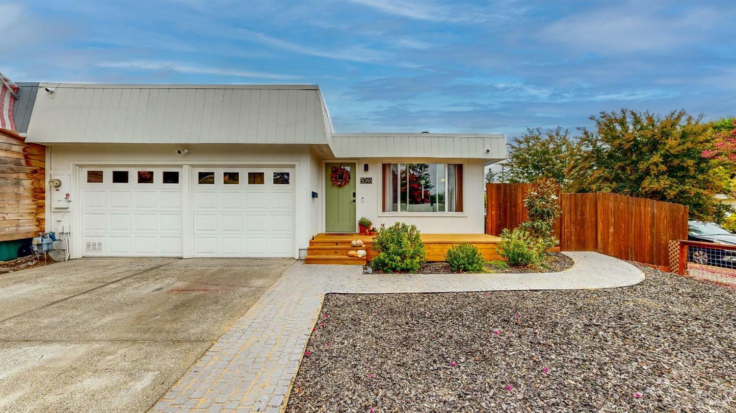 Property Photo:  5046 Parkhurst Drive  CA 95409 