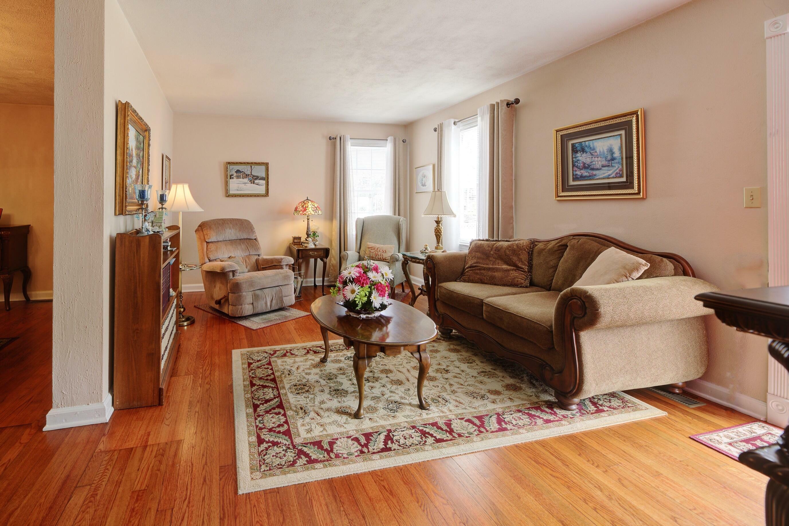 Property Photo:  3905 Fountain Avenue  TN 37412 