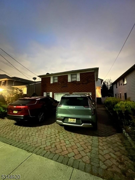 Property Photo:  1017 Schleifer Rd  NJ 07205 