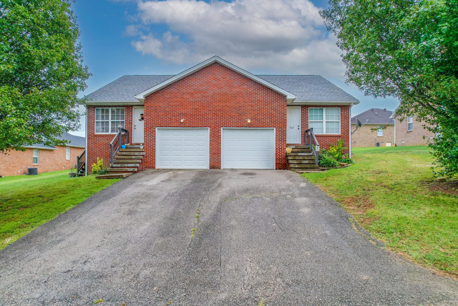 Property Photo:  735/737 Cobbler Lane  KY 40353 