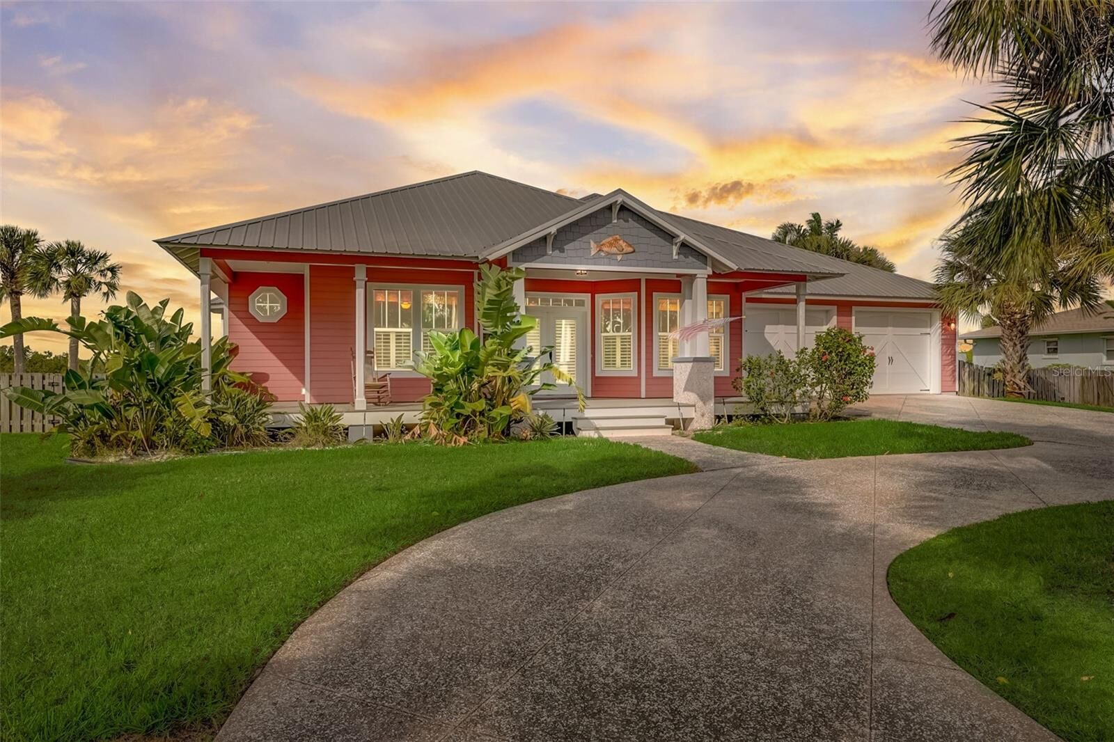 Property Photo:  300 Quay Assisi Court  FL 32169 