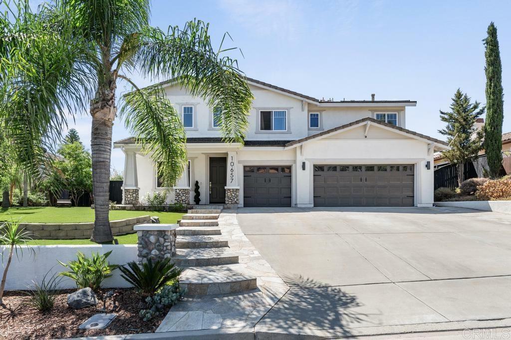 Property Photo: 10657 Aspen CA 92026