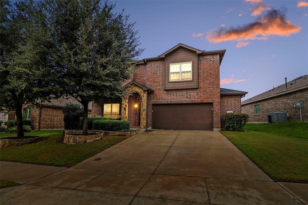 Property Photo:  2928 Cedar Ridge Lane  TX 76177 