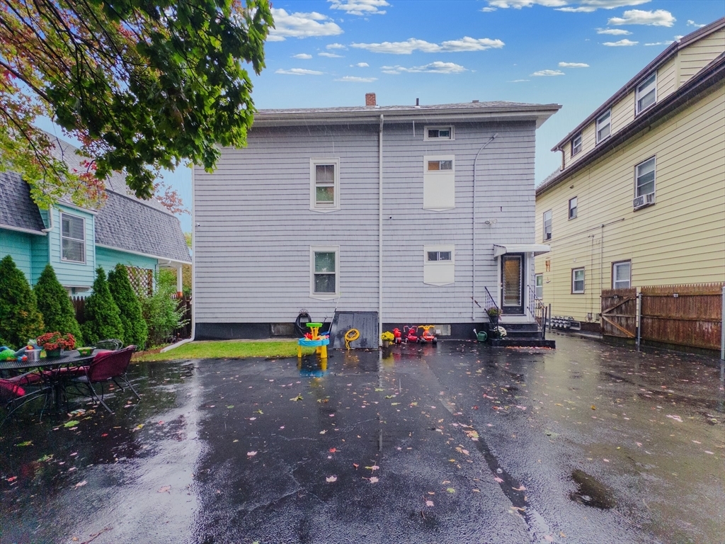 Property Photo: 185 West Avenue RI 02860
