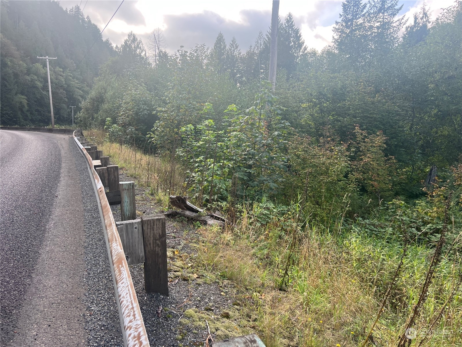 Property Photo: 1111 State Route 508 WA 98356