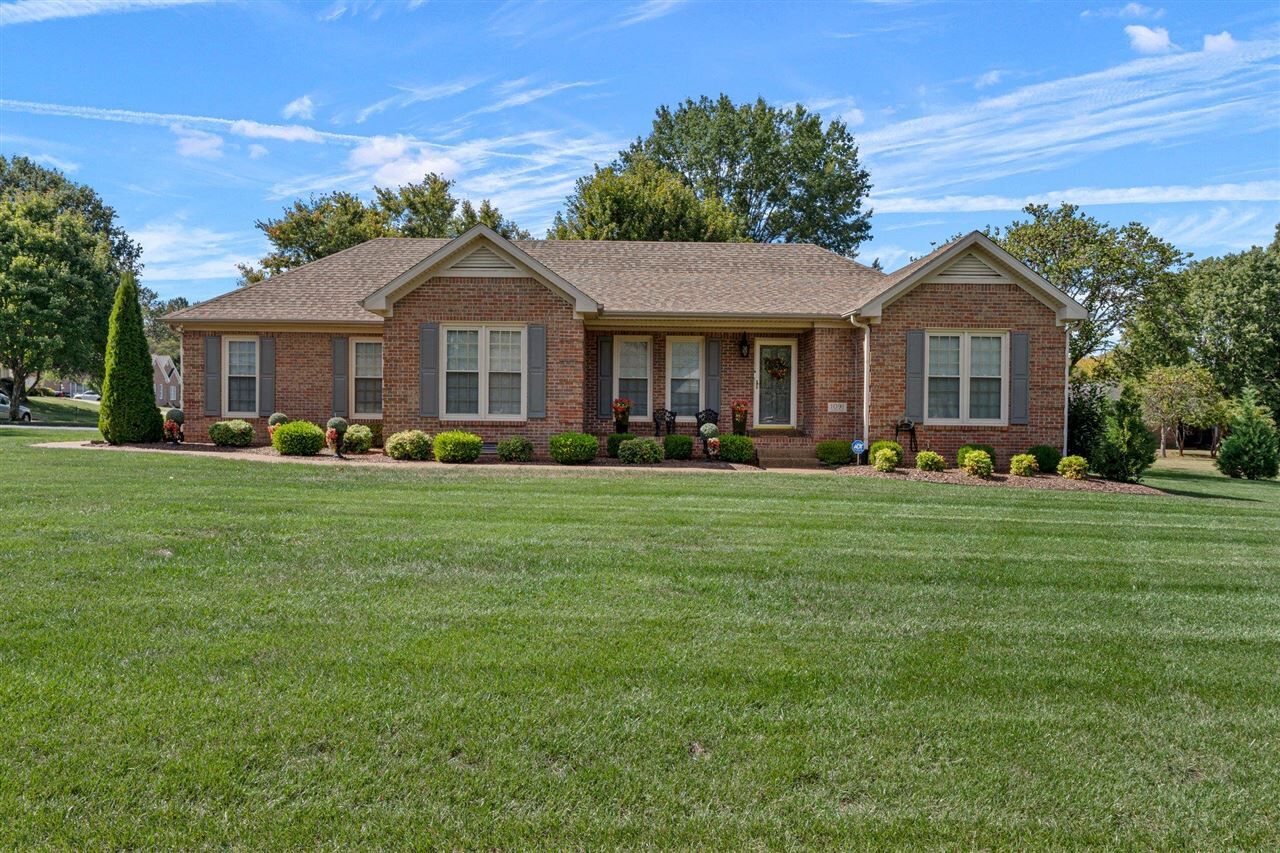 Property Photo: 1091 Shetland Drive KY 42104