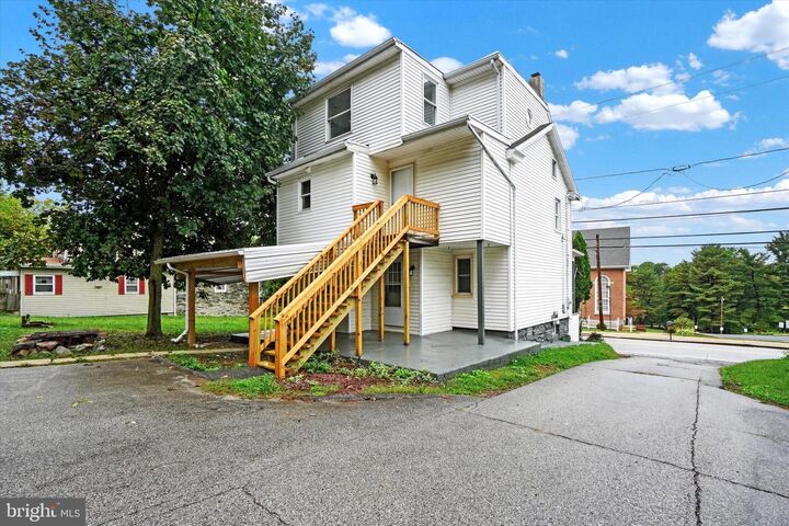2611 N Sherman Street  York PA 17406 photo