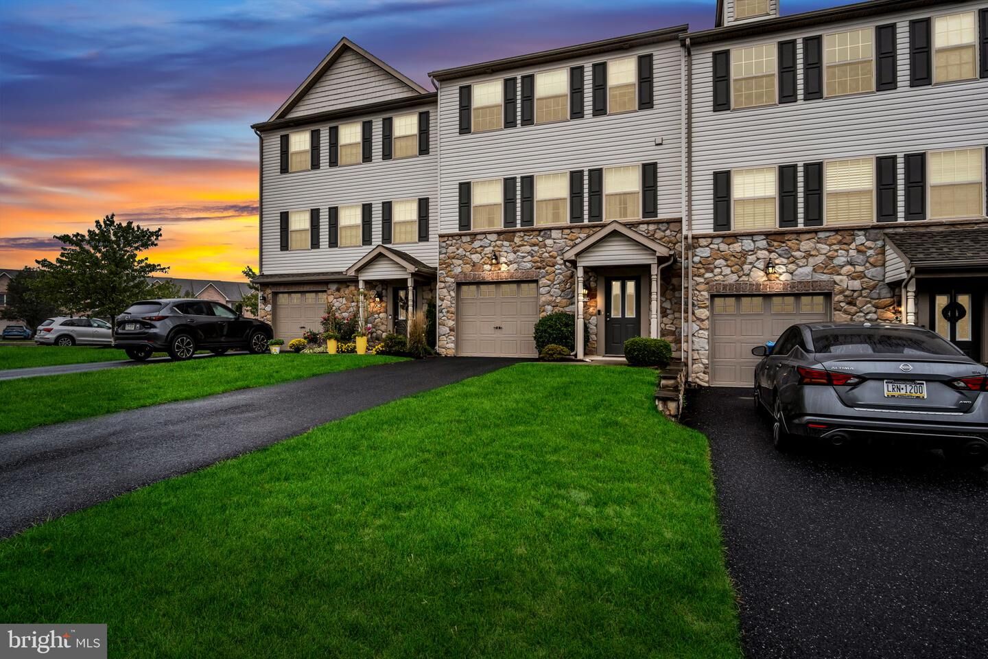 Property Photo: 261 Melbourne Lane PA 17055