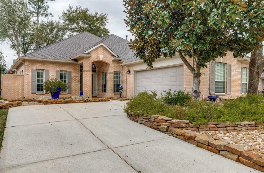 Property Photo:  27 Rockledge Drive  TX 77382 