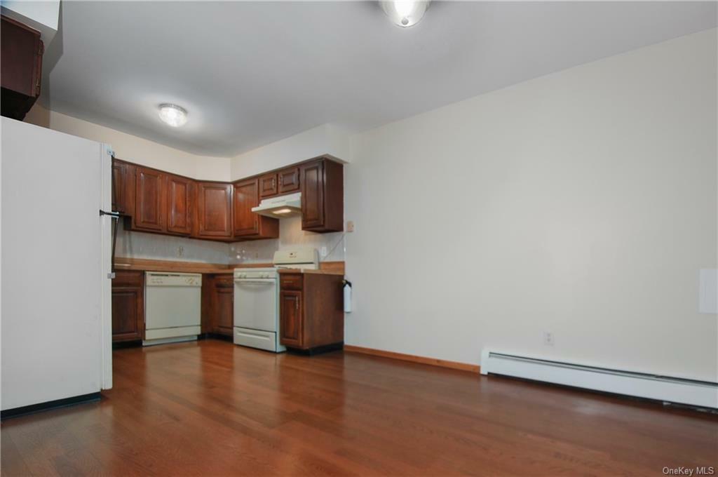 Property Photo:  2 Fitzgerald Court 2  NY 10950 