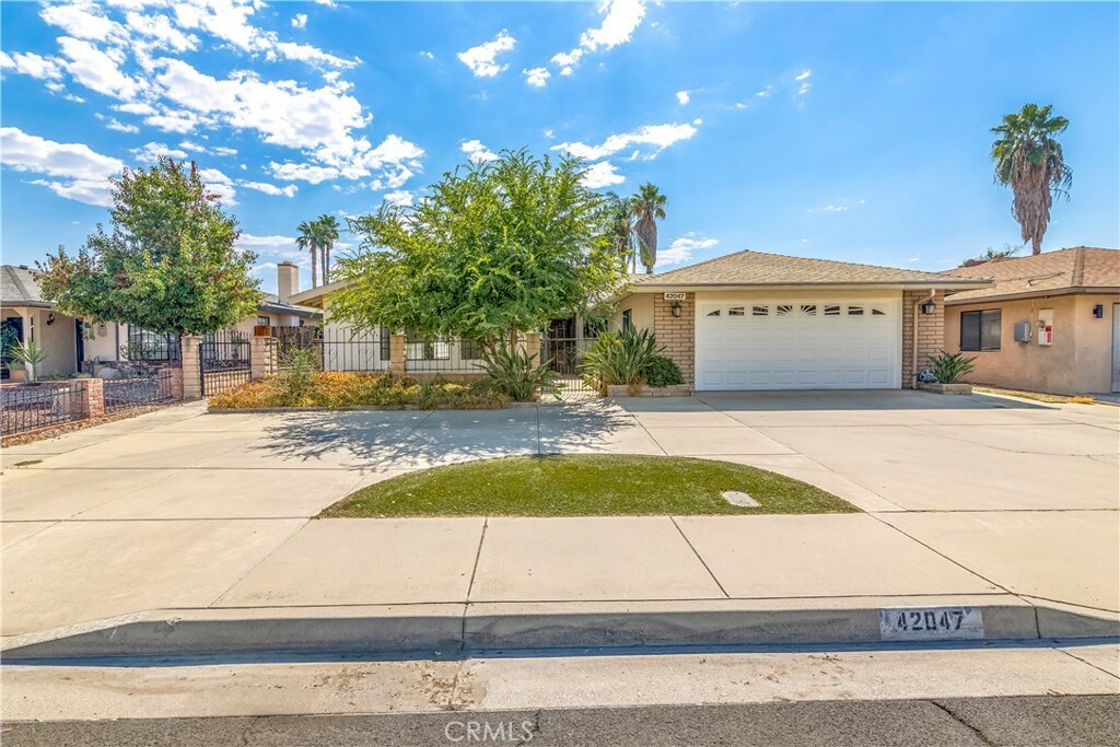 Property Photo:  42047 Acacia Avenue  CA 92544 