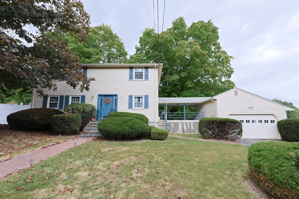 Property Photo:  17 Woodleigh Road  MA 01701 