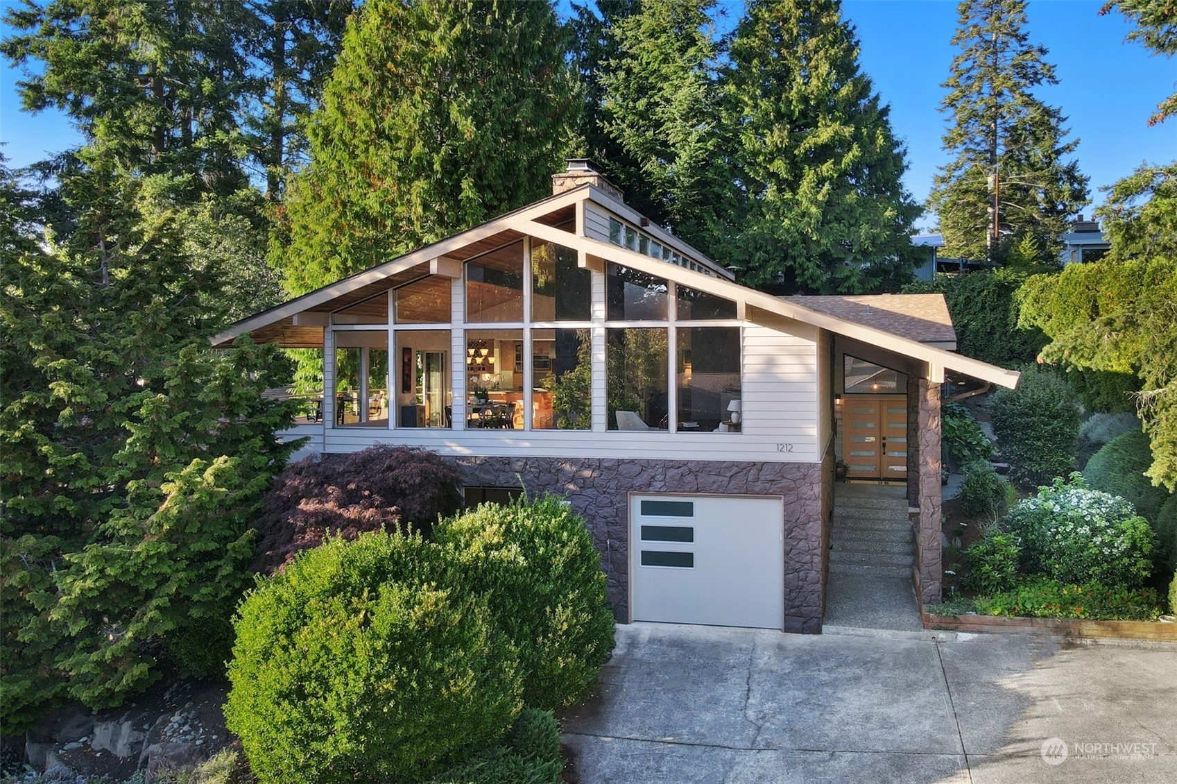 Property Photo:  1212 NW 118th Street  WA 98177 