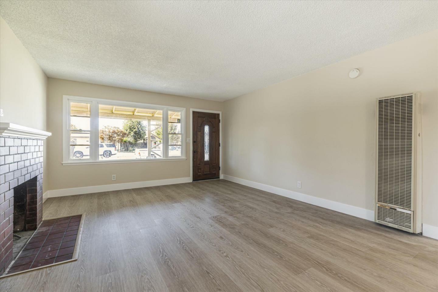 Property Photo:  780 Jasper Street  CA 95116 