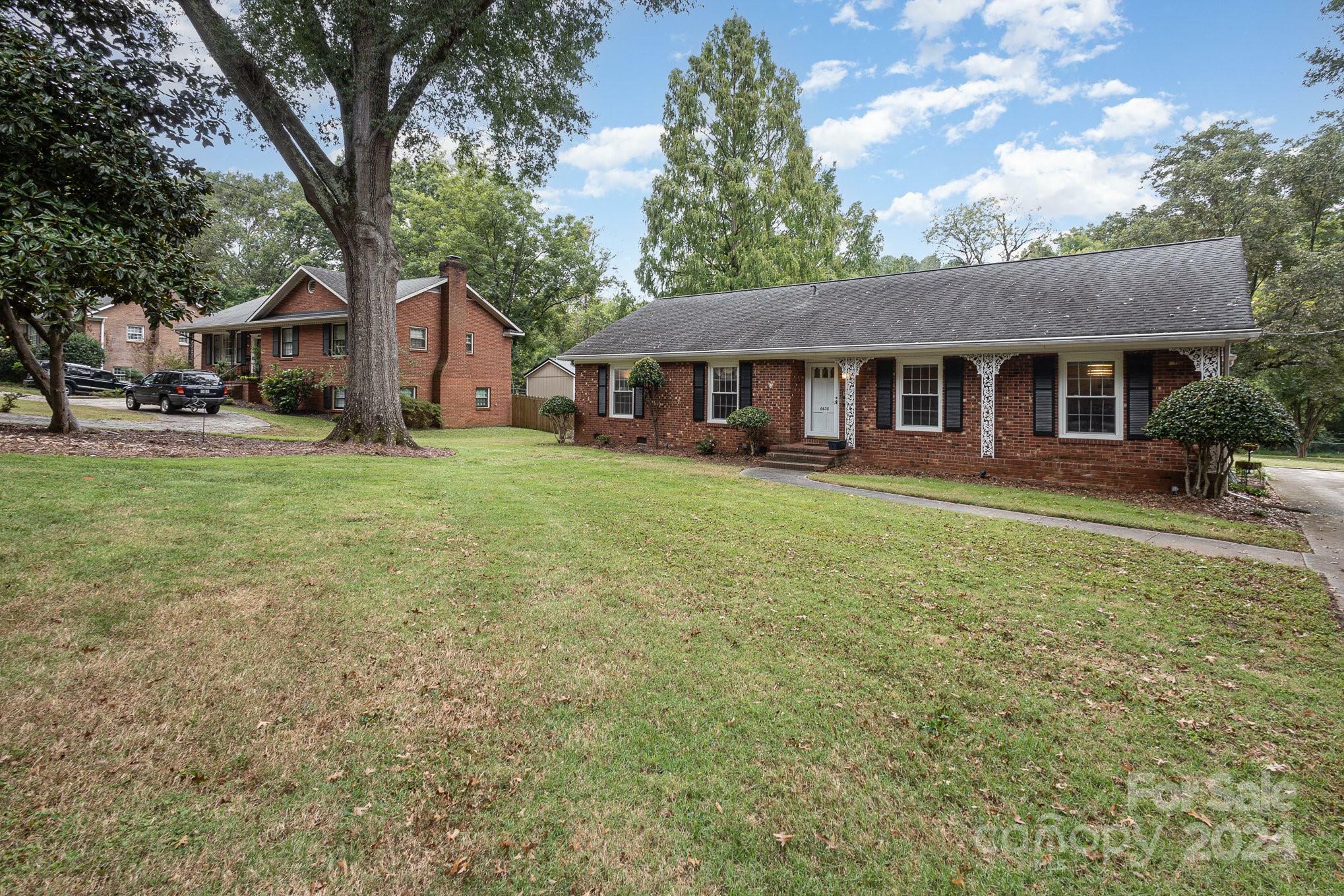 Property Photo:  6638 Lancer Drive  NC 28226 